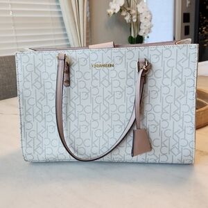 Calvin Klein White and Pink Women's Tote Bag